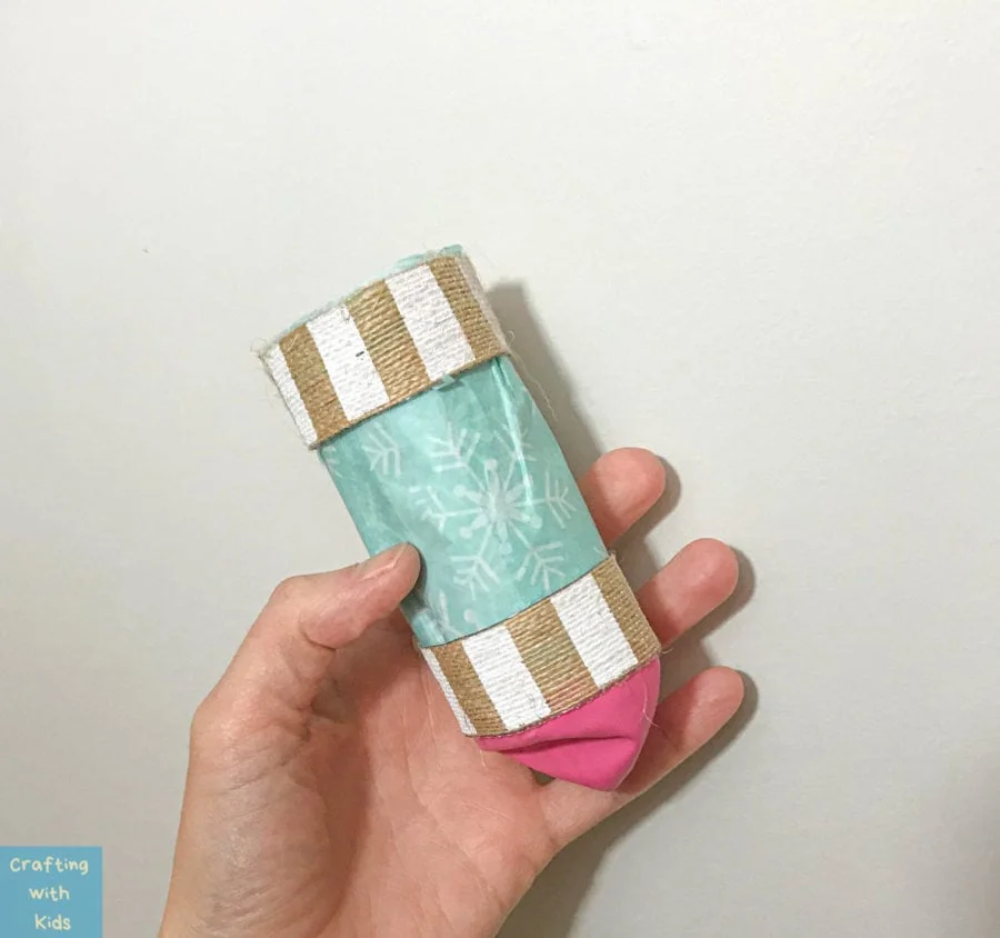 20 Paper Roll Crafts (Towel and Toilet) 18 17 confetti popper 10 2 scaled e1576776494409