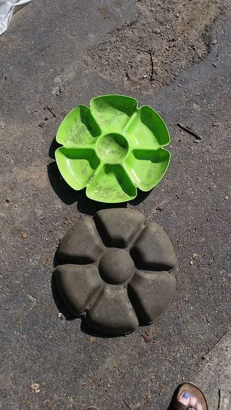 20 Dollar Store Crafts for Kids 19 18 garden flower stone diy crafts gardening
