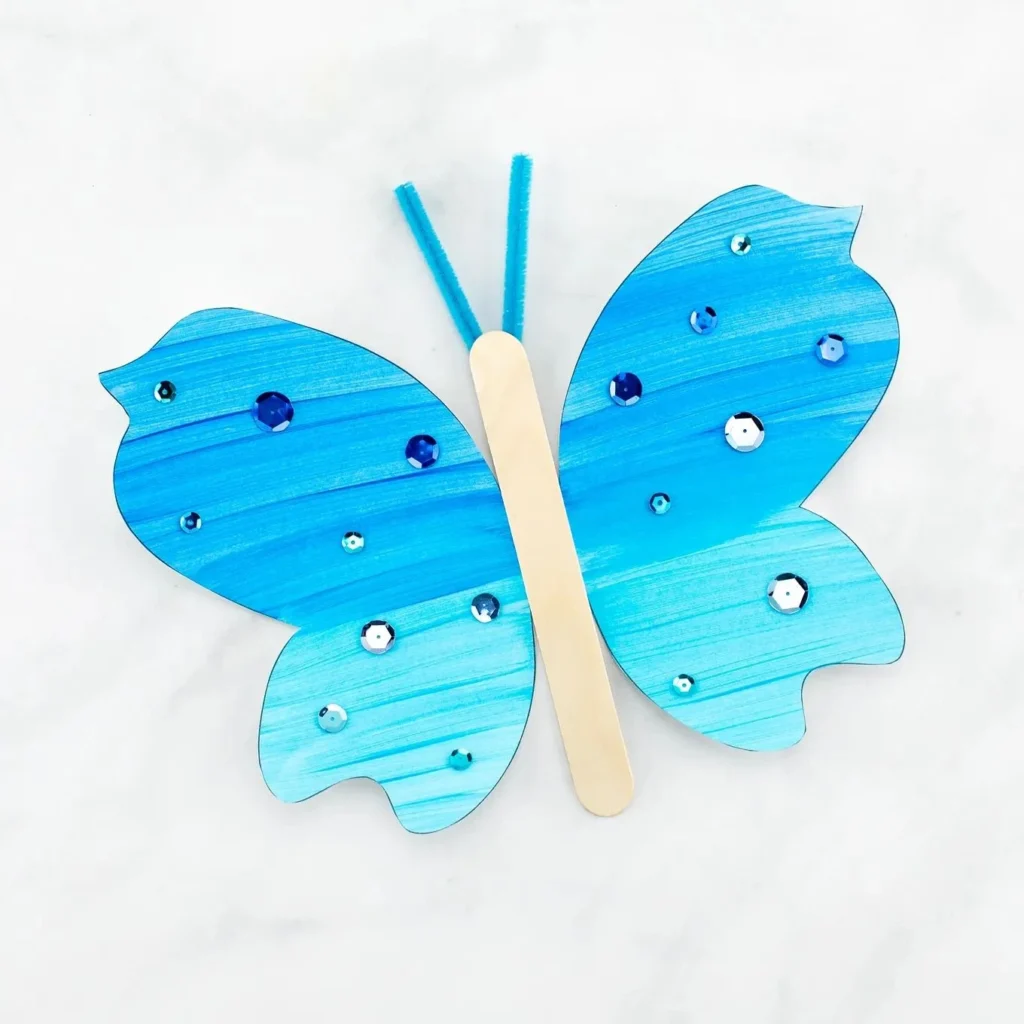 21 Exciting Paper Crafts for Kids 19 18. Paper Butterfly