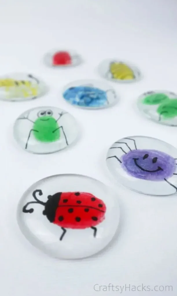21 Cute Craft Ideas 21 20. Fingerprint Glass Magnets