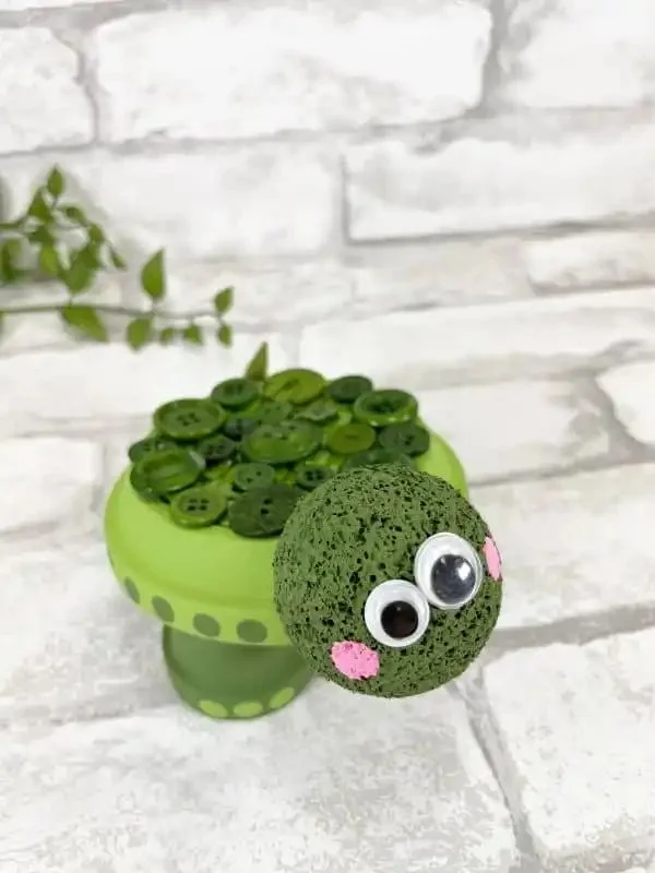 21 Cute Craft Ideas 22 21. Plant Pot Turtle Craft