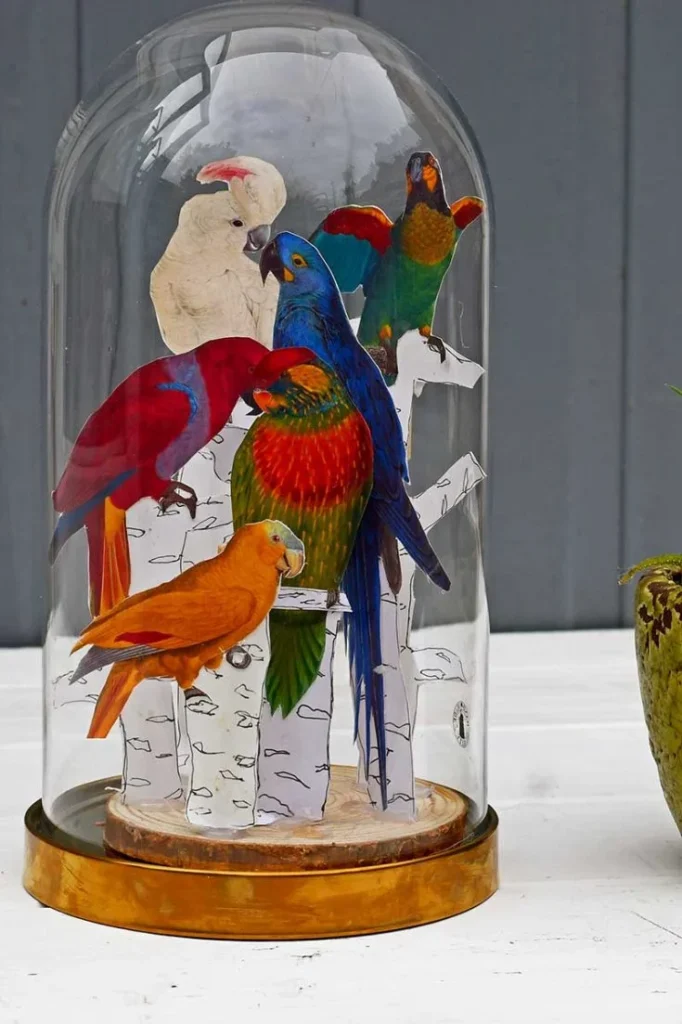 27 Paper Crafts That Will Inspire Anyone 28 27 Tropical Parrot Paper Craft