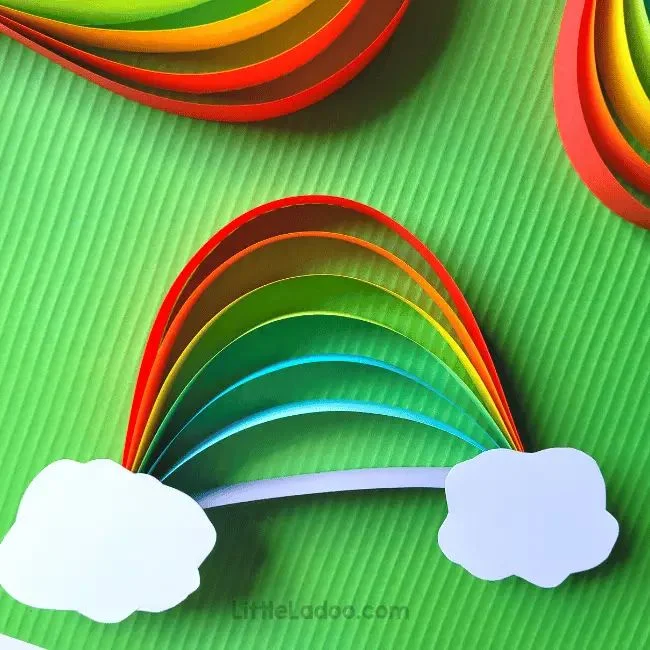 21 Exciting Paper Crafts for Kids 4 3. Paper Strip Rainbow