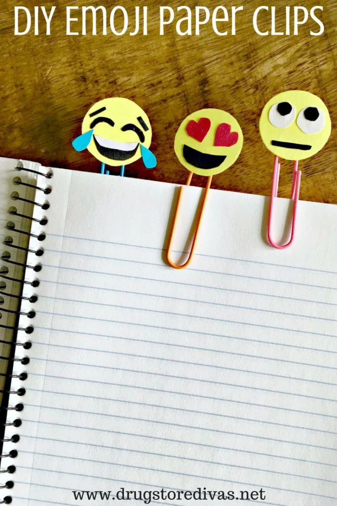 27 Paper Crafts That Will Inspire Anyone 8 7 diy emoji paper clips image 683x1024 1