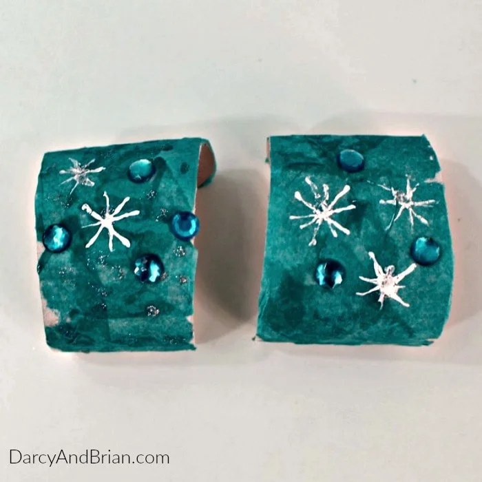 20 Toilet Paper Roll Crafts That Are Fun 12 11 Disney Frozen Paper Roll Bracelets Completed e14519673518641
