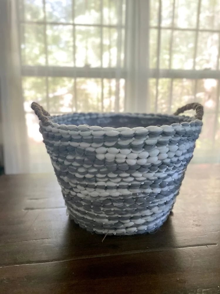 21 Fun Crafts to Do When Bored 7 6. Rope Basket 1